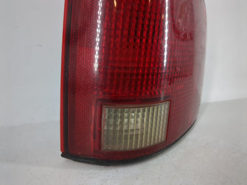Gmc Chevrolet Driver Left Side Tail Light Taillight Deck Lid Mounted