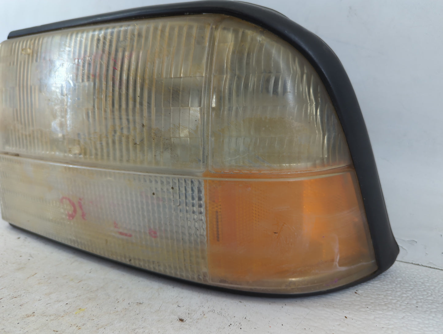 Gmc Jimmy Driver Left Oem Head Light Headlight Lamp - Oemusedautoparts1.com