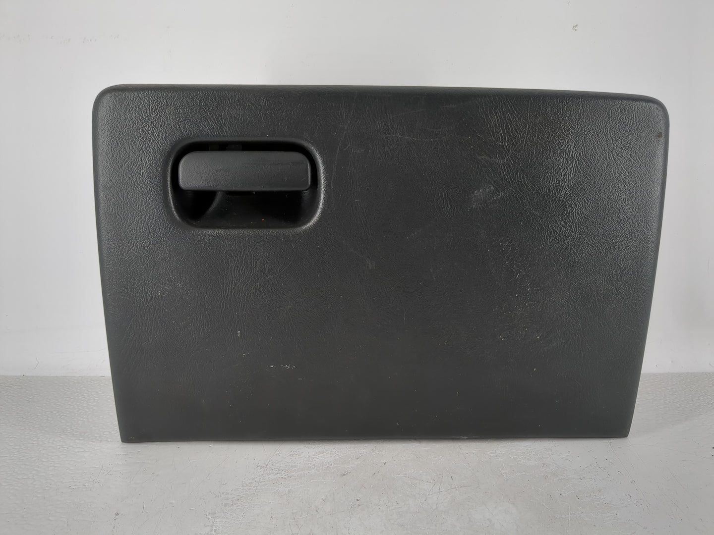 2001 Gmc S15 Jimmy Passenger Glove Box Door Storage Compartment - Oemusedautoparts1.com