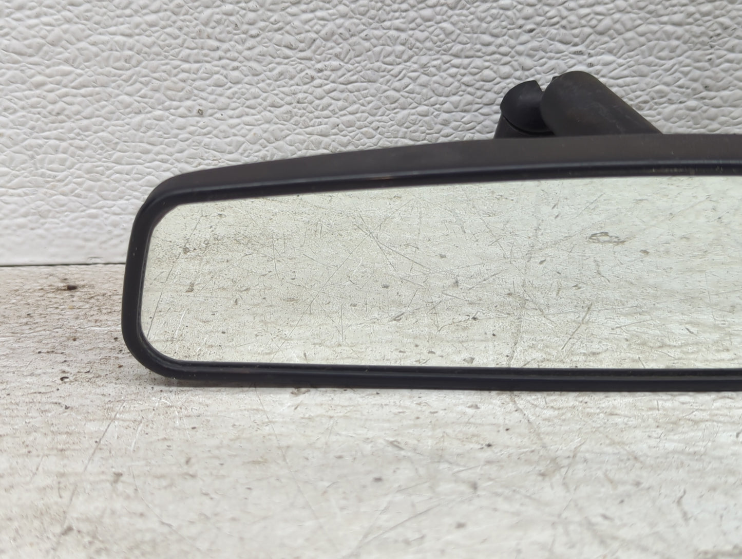 1996-2005 Gmc Safari Interior Rear View Mirror Replacement OEM Fits OEM Used Auto Parts - Oemusedautoparts1.com