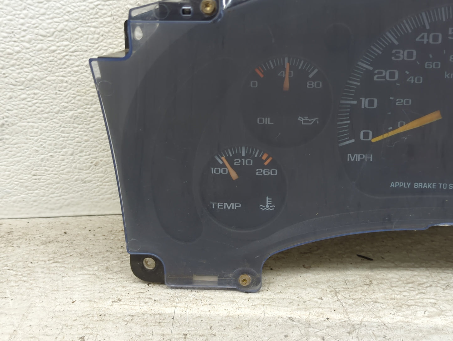 2000-2005 Gmc Safari Instrument Cluster Speedometer Gauges P/N:16255825 Miles:1K Fits Fits 2000 2001 2002 2003 2004 2005 OEM