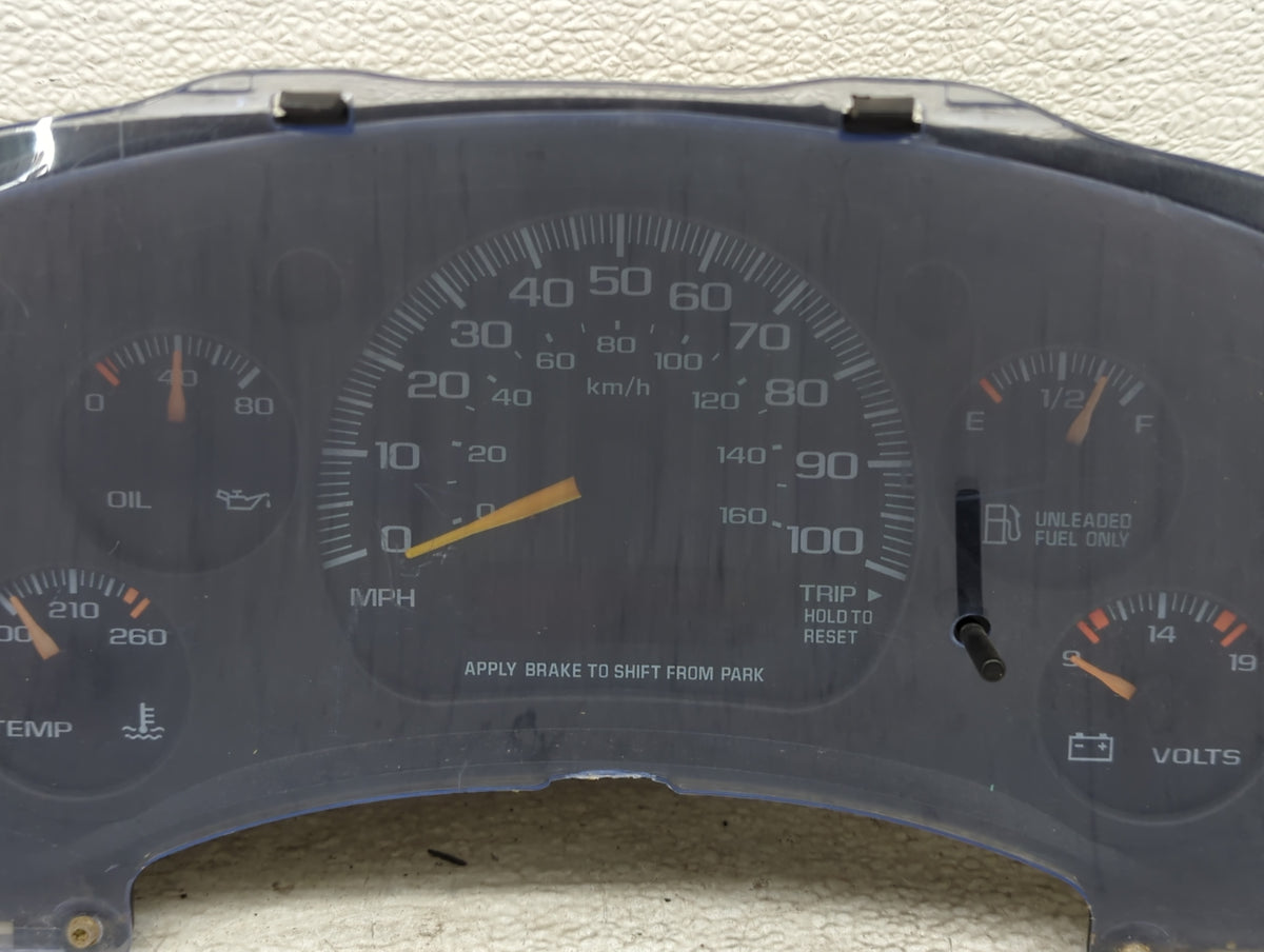 2000-2005 Gmc Safari Instrument Cluster Speedometer Gauges P/N:16255825 Miles:1K Fits Fits 2000 2001 2002 2003 2004 2005 OEM