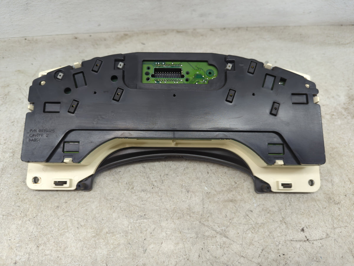 2000-2005 Gmc Safari Instrument Cluster Speedometer Gauges P/N:16255825 Miles:1K Fits Fits 2000 2001 2002 2003 2004 2005 OEM