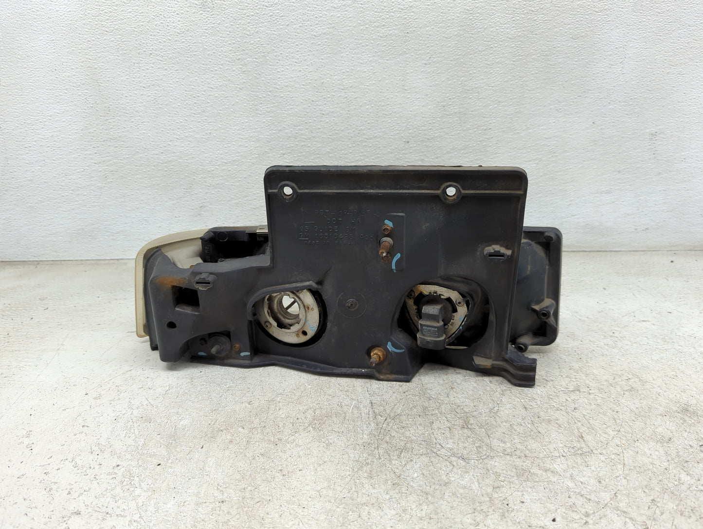 1995-2005 Gmc Safari Driver Left Oem Head Light Headlight Lamp - Oemusedautoparts1.com