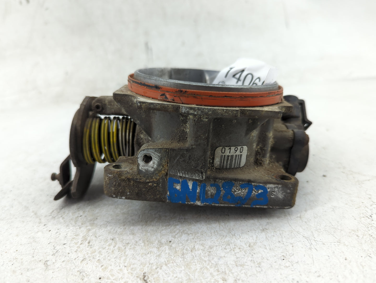 2001-2002 Gmc Savana 2500 Throttle Body P/N:12595276 Fits Fits 2000 2001 2002 OEM Used Auto Parts - Oemusedautoparts1.com