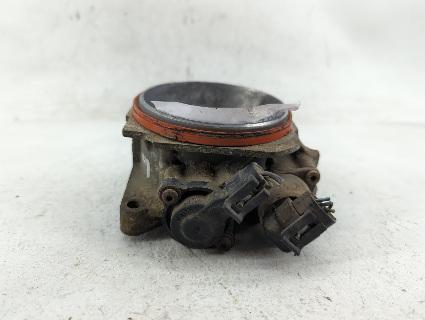 2001-2002 Gmc Savana 2500 Throttle Body P/N:12595276 Fits Fits 2000 2001 2002 OEM Used Auto Parts - Oemusedautoparts1.com