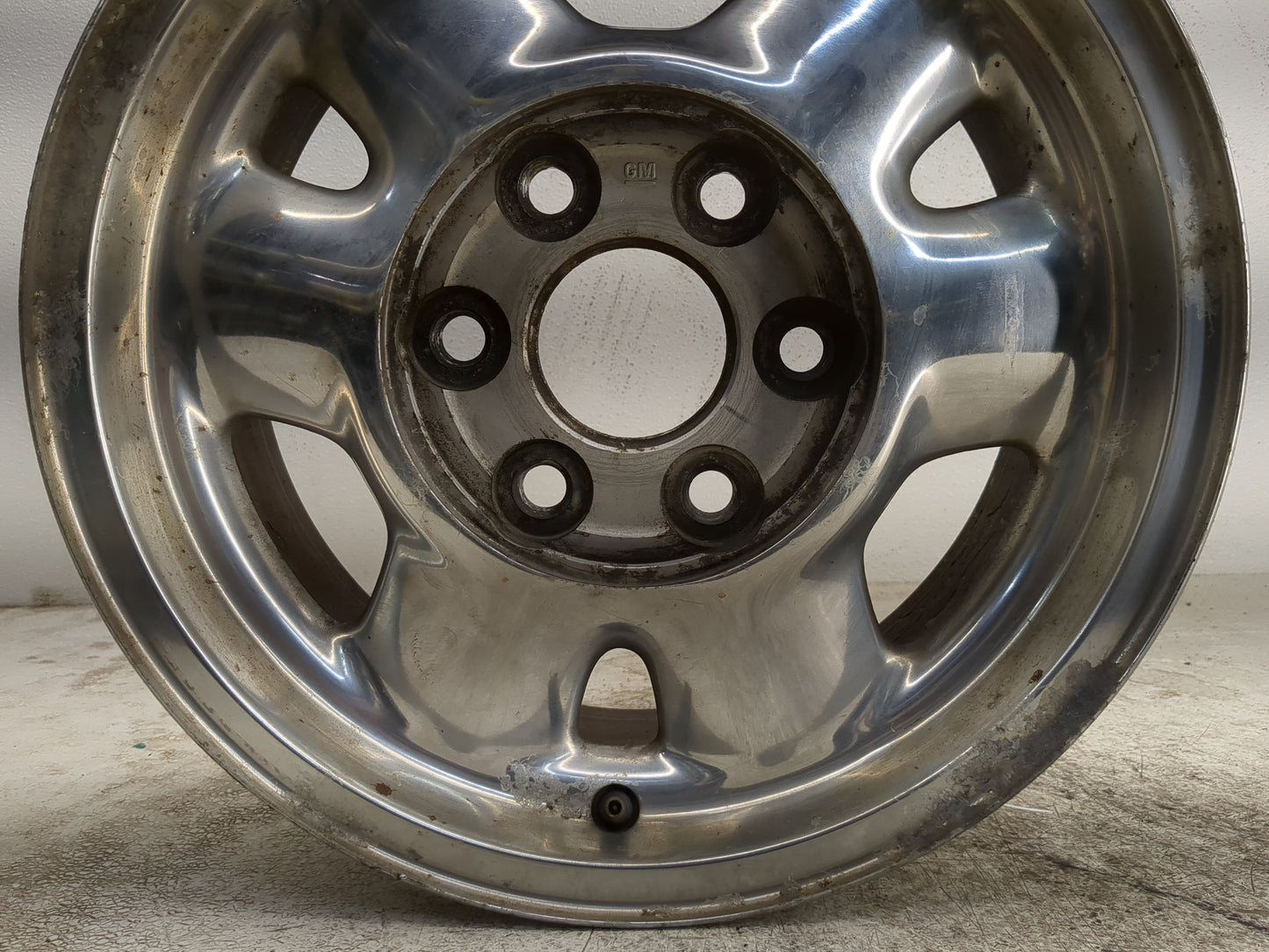 1999-2003 Gmc Sierra 1500 Oem Wheel Rim 1211562 - Oemusedautoparts1.com