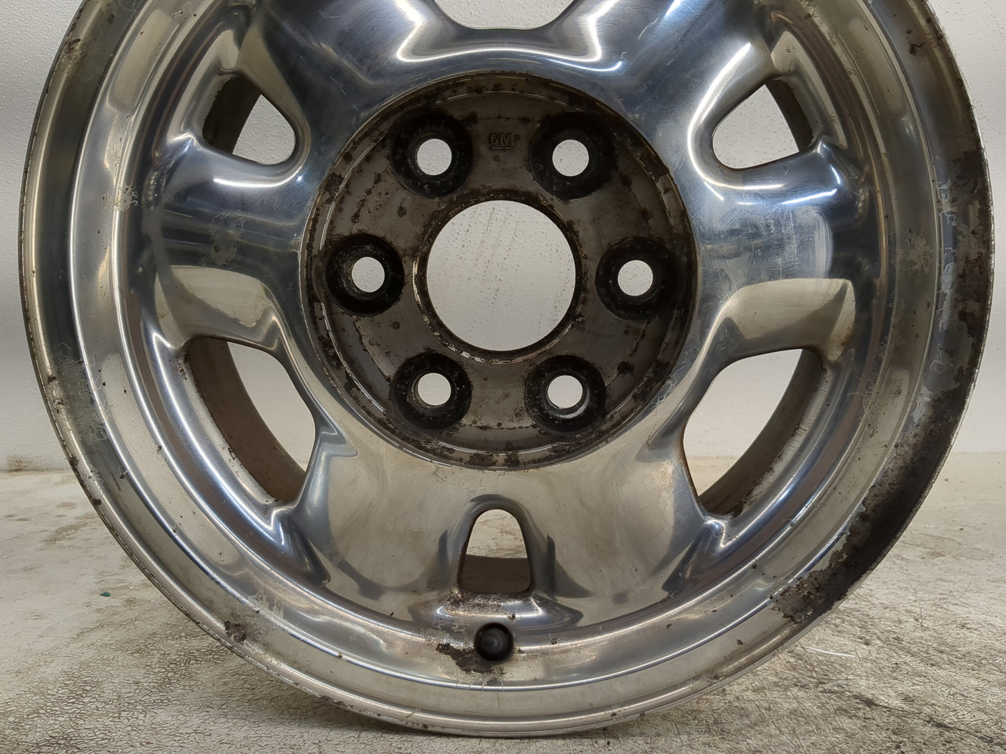 1999-2003 Gmc Sierra 1500 Oem Wheel Rim 1211563 - Oemusedautoparts1.com
