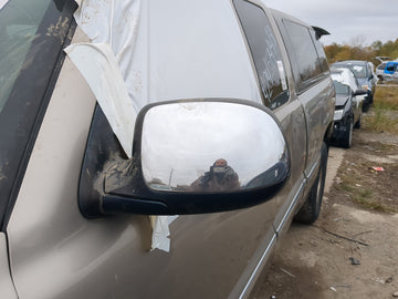 1999-2002 Gmc Sierra 1500 Driver Side View Mirror - Left Door Mirror OEM Used - Oemusedautoparts1.com