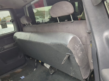 2001 Gmc Sierra 1500 Rear Seat Oem - Oemusedautoparts1.com