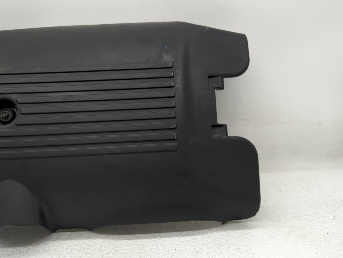 2001 Gmc Sierra 1500 Engine Cover - Oemusedautoparts1.com