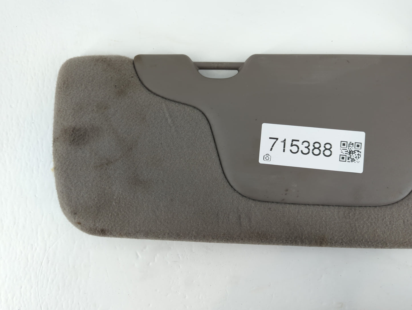 2000-2002 Gmc Sierra 2500 Sun Visor Shade Replacement Passenger Right Mirror Fits Fits 2000 2001 2002 OEM Used Auto Parts - 