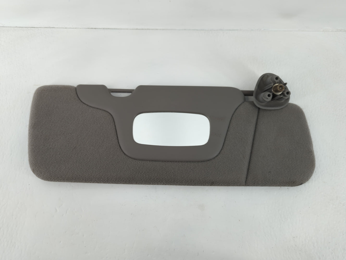 2000-2002 Gmc Sierra 2500 Sun Visor Shade Replacement Passenger Right Mirror Fits Fits 2000 2001 2002 OEM Used Auto Parts - 