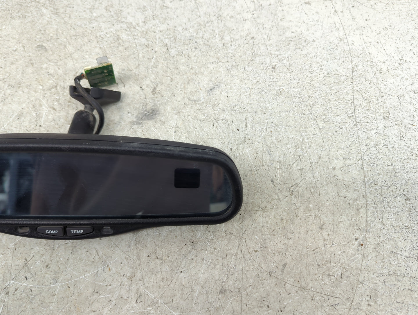 2001 Gmc Yukon Interior Rear View Mirror Replacement OEM P/N:UB0349 181001, MEXICO Fits OEM Used Auto Parts - Oemusedautopar