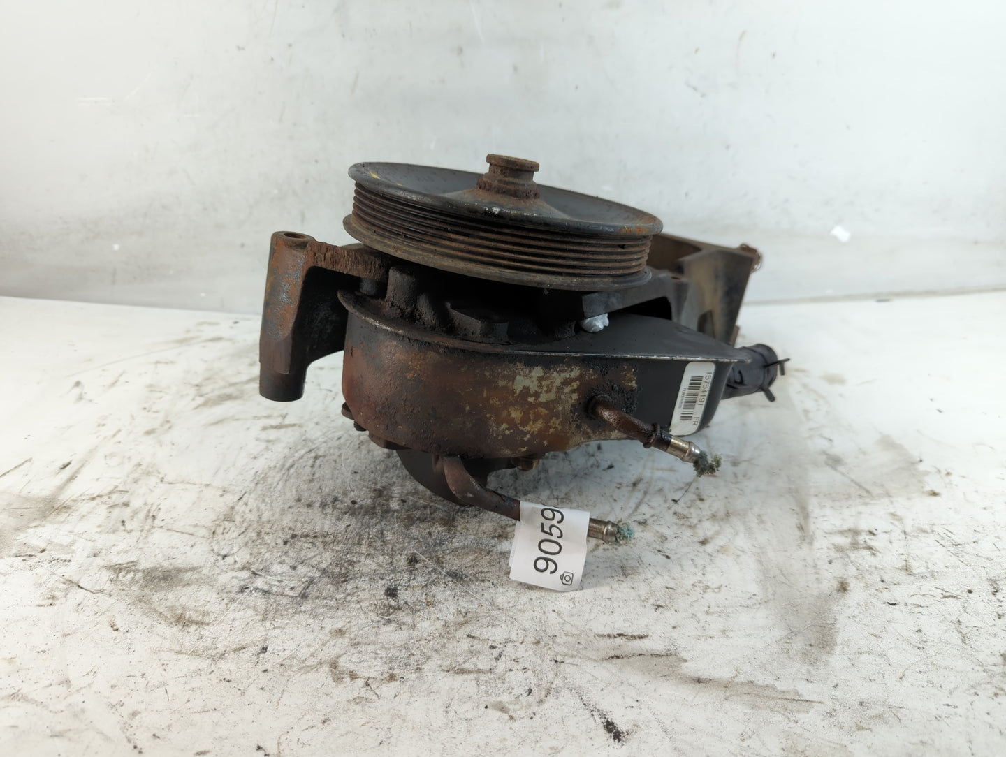2001-2006 Gmc Yukon Xl 2500 Power Steering Column Pump Oem - Oemusedautoparts1.com