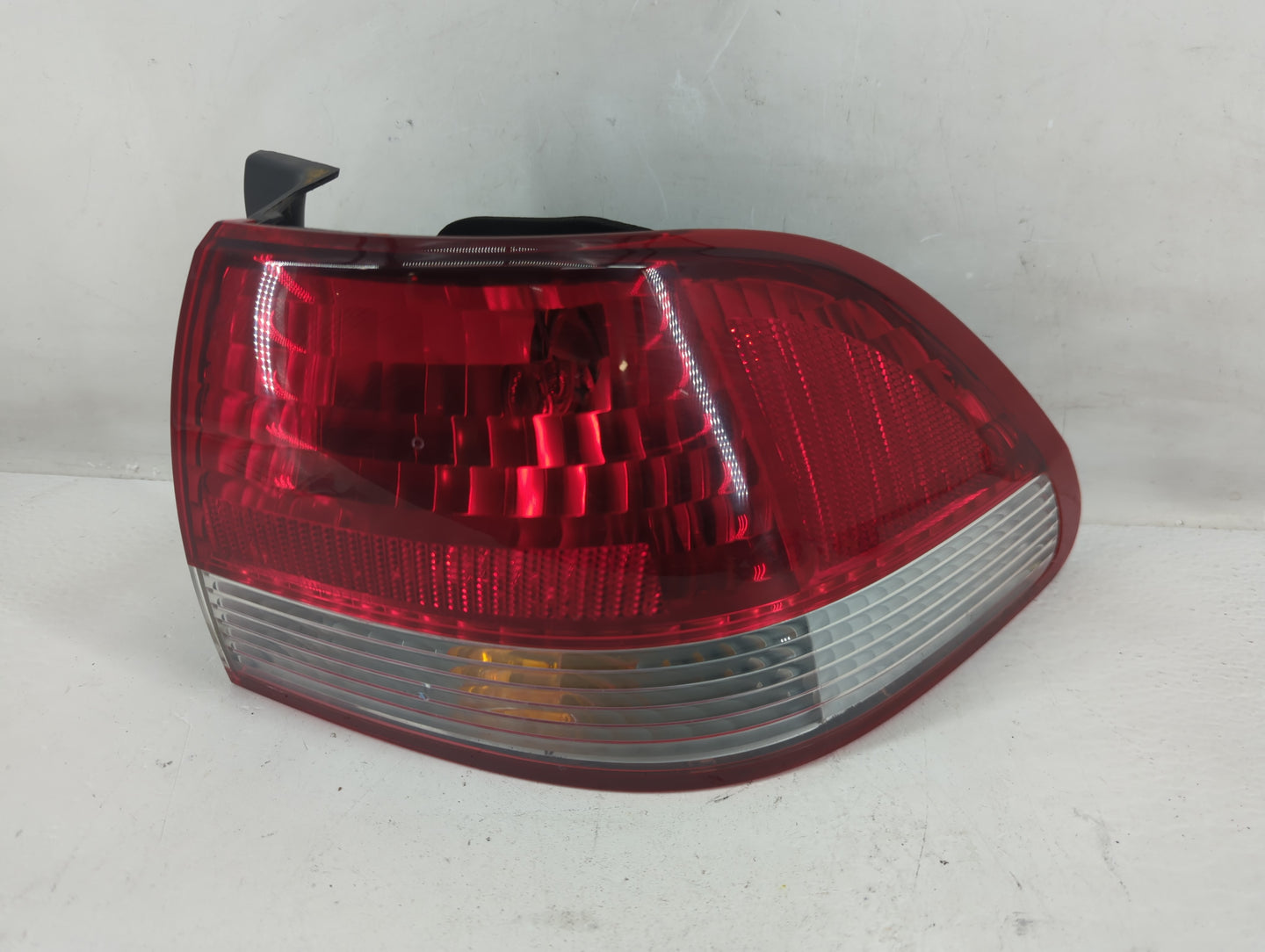 2001-2002 Honda Accord Tail Light Assembly Passenger Right OEM Fits Fits 2001 2002 OEM Used Auto Parts - Oemusedautoparts1.c