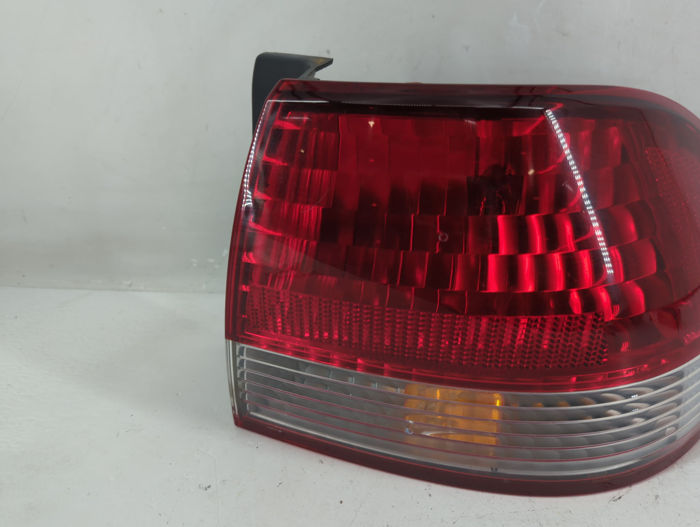 2001-2002 Honda Accord Tail Light Assembly Passenger Right OEM Fits Fits 2001 2002 OEM Used Auto Parts - Oemusedautoparts1.c