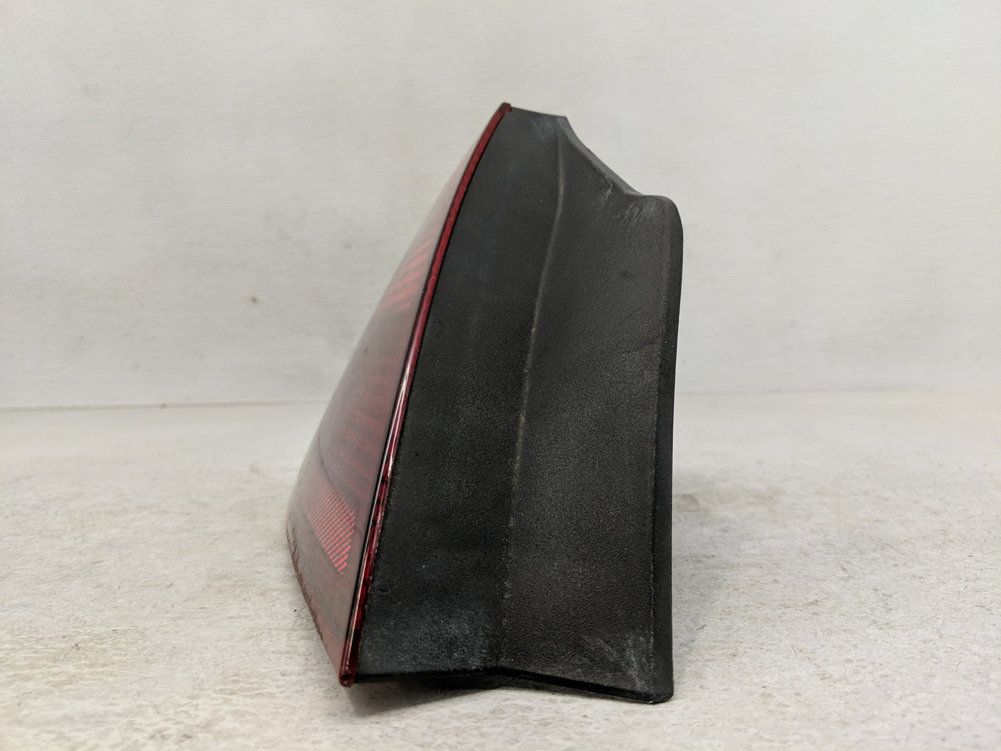 1998-2002 Honda Accord Tail Light Assembly Driver Left OEM P/N:2VA 938 864 Fits Fits 1998 1999 2000 2001 2002 OEM Used Auto 