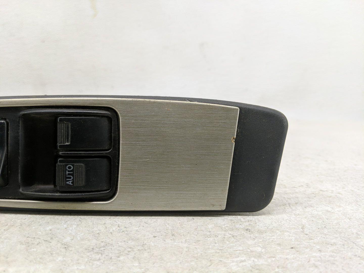 2001-2002 Honda Accord Master Power Window Switch Replacement Driver Side Left Fits Fits 2001 2002 OEM Used Auto Parts - Oem