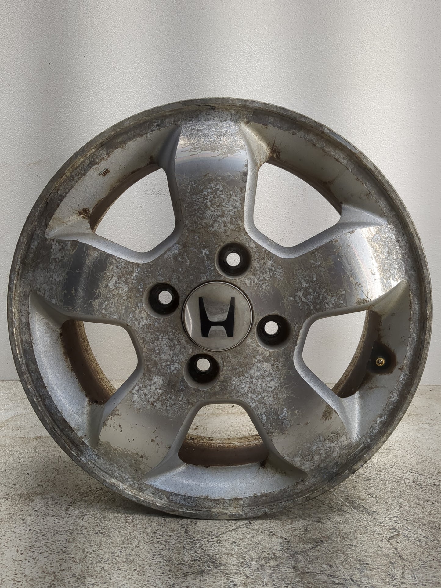 2001-2002 Honda Accord Oem Wheel Rim - Oemusedautoparts1.com