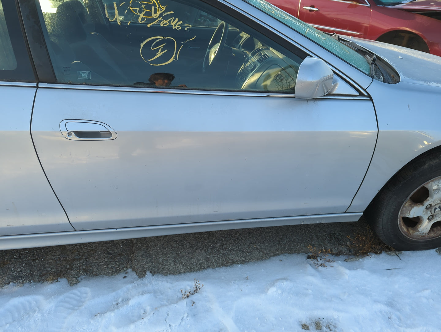 1998-2002 Honda Accord Passenger Front Door Oem 1295554 - Oemusedautoparts1.com