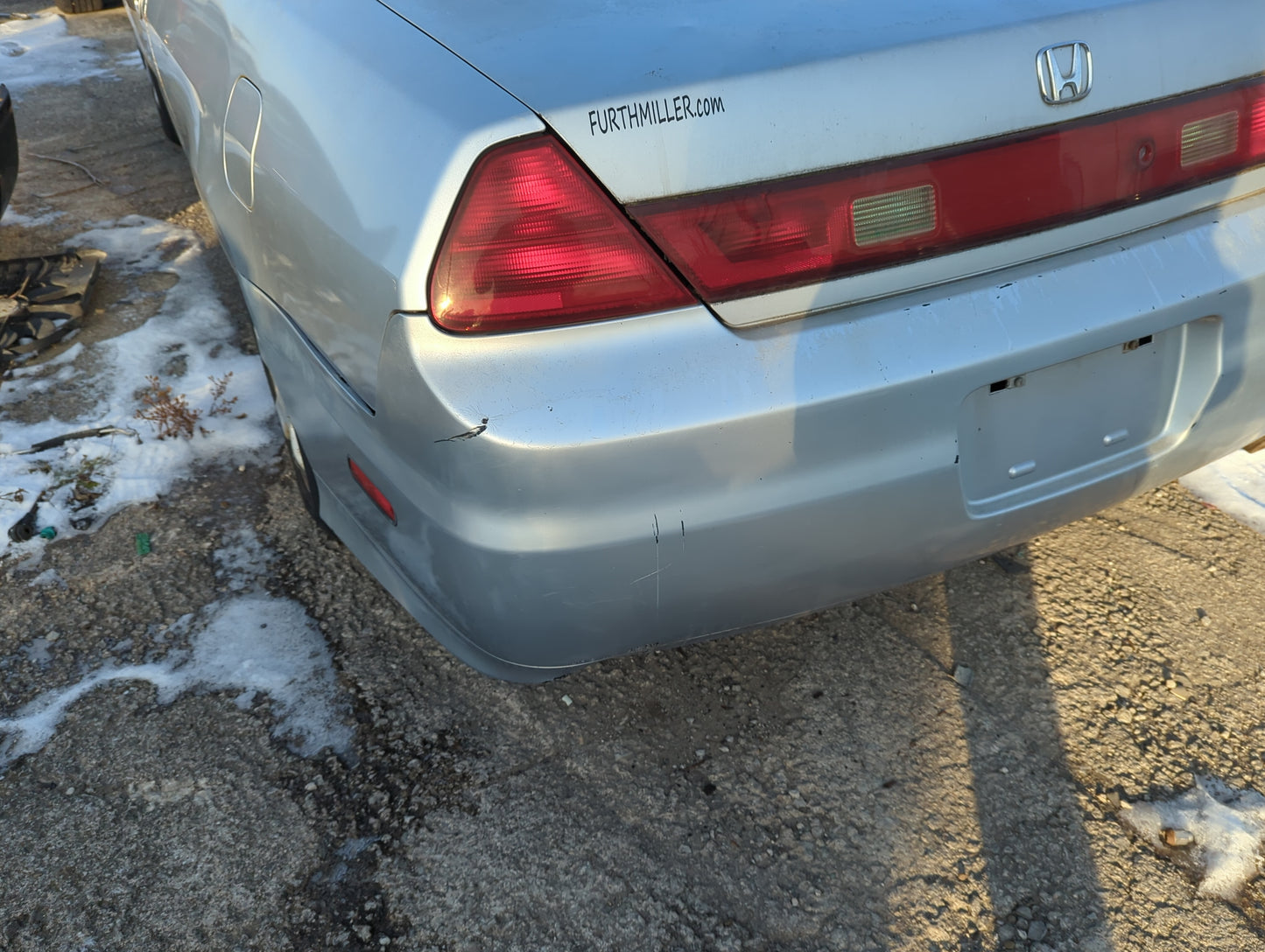 2001-2002 Honda Accord Rear Bumper Assembly Oem - Oemusedautoparts1.com