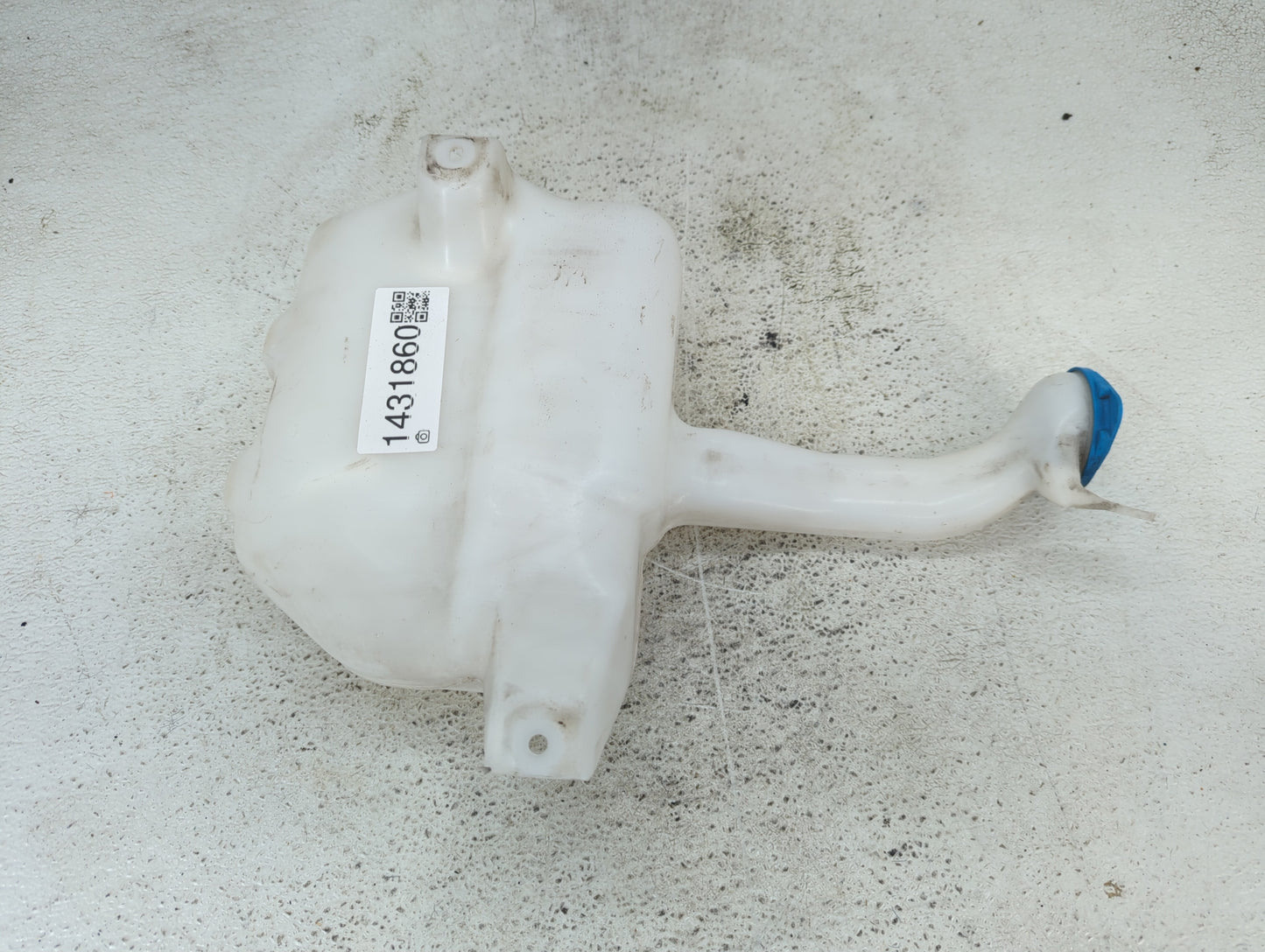 1998-2002 Honda Accord Windshield Washer Fluid Reservoir Bottle Oem - Oemusedautoparts1.com