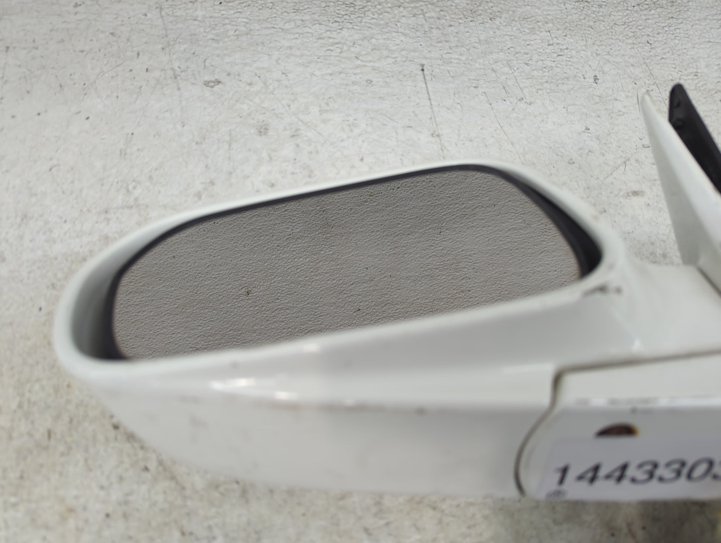 1999-2002 Honda Accord Driver Side View Mirror - Left Door Mirror OEM Used - Oemusedautoparts1.com