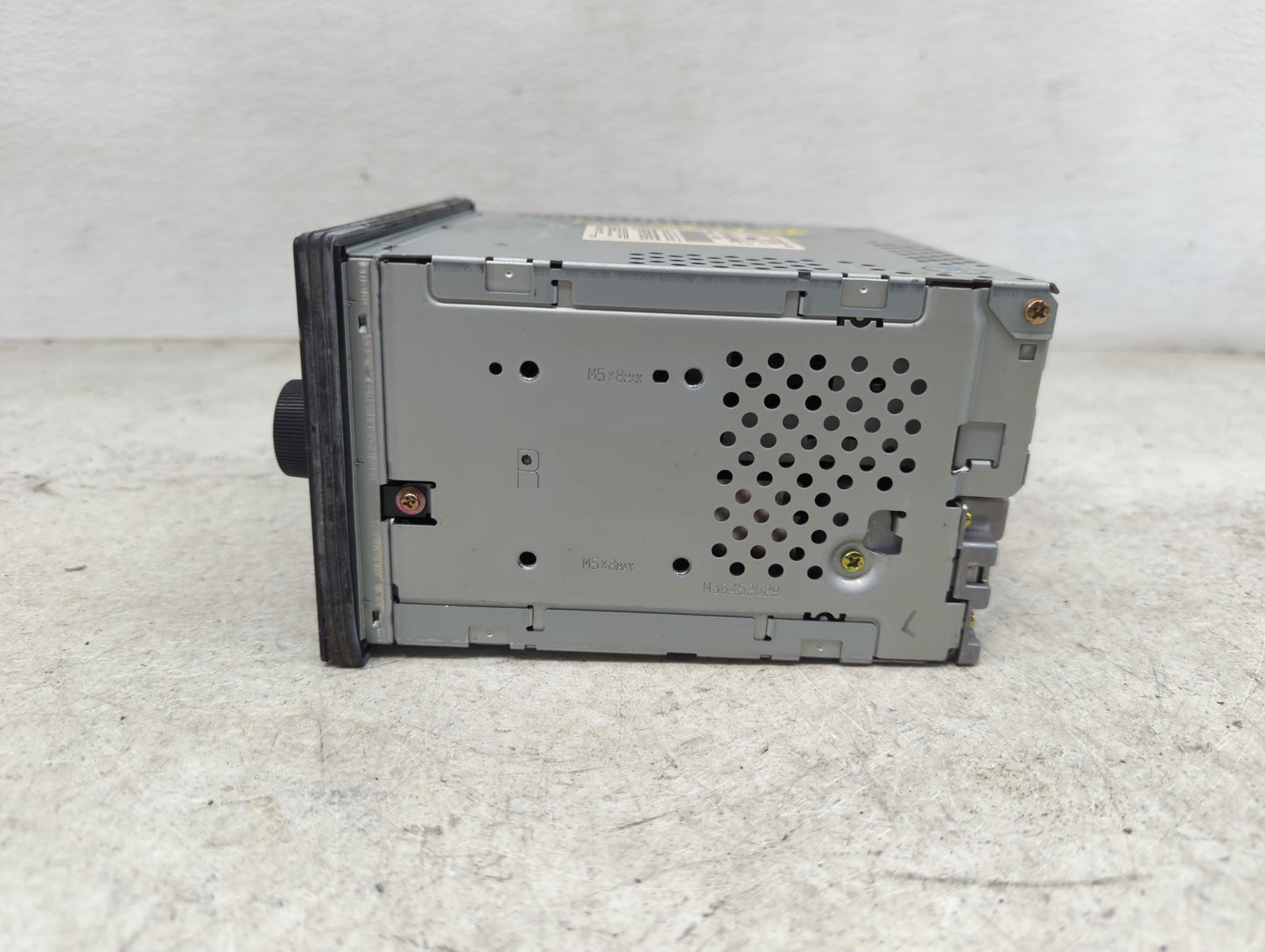 2001-2002 Honda Accord Radio AM FM Cd Player Receiver Replacement P/N:39100-S84-A300 CQ-EH1061Z Fits Fits 2001 2002 OEM Used