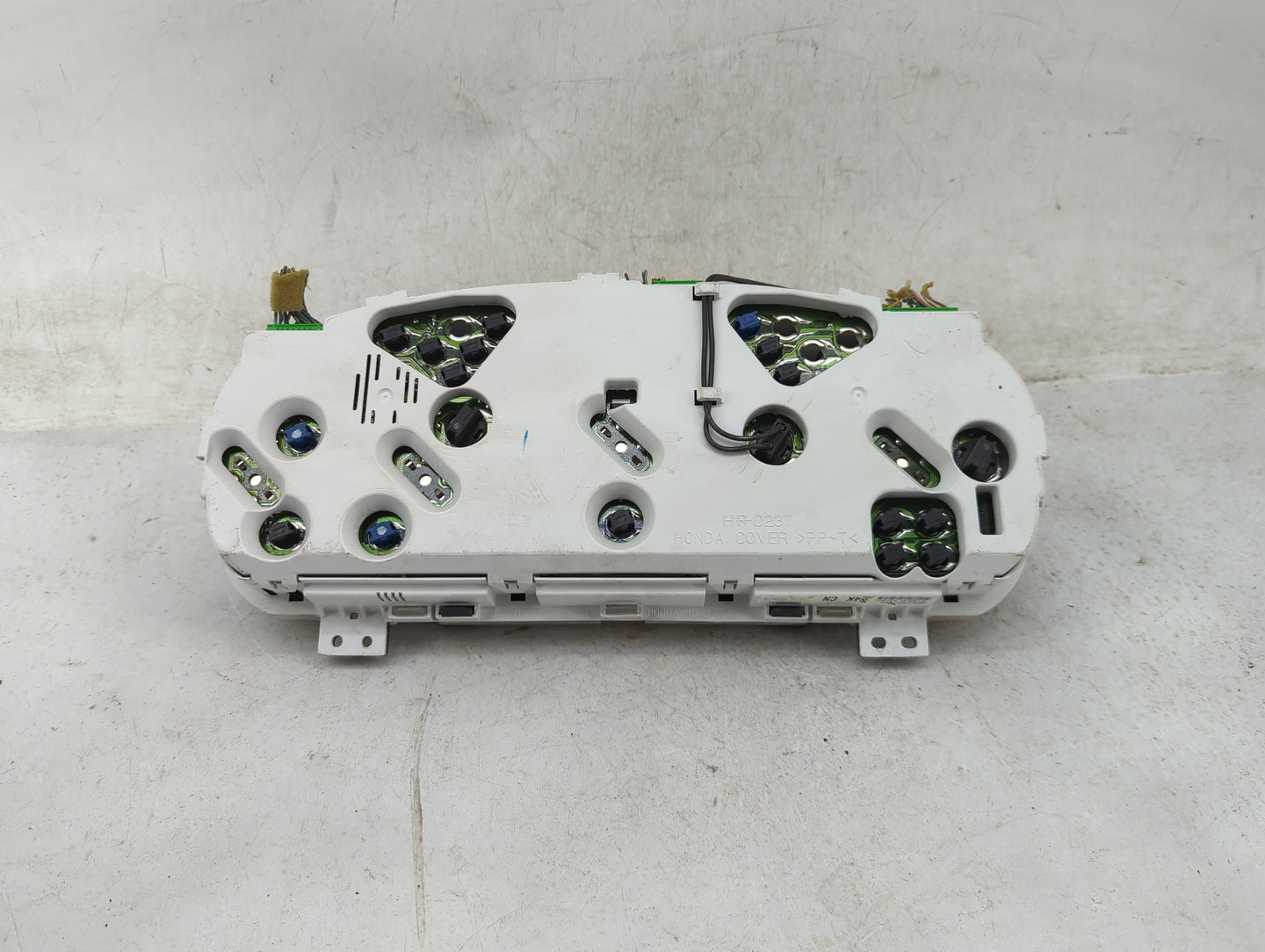2001 Honda Accord Instrument Cluster Speedometer Gauges P/N:HR0237622M0C0 78100S4KA310M1 Miles: Fits OEM Used Auto Parts - O
