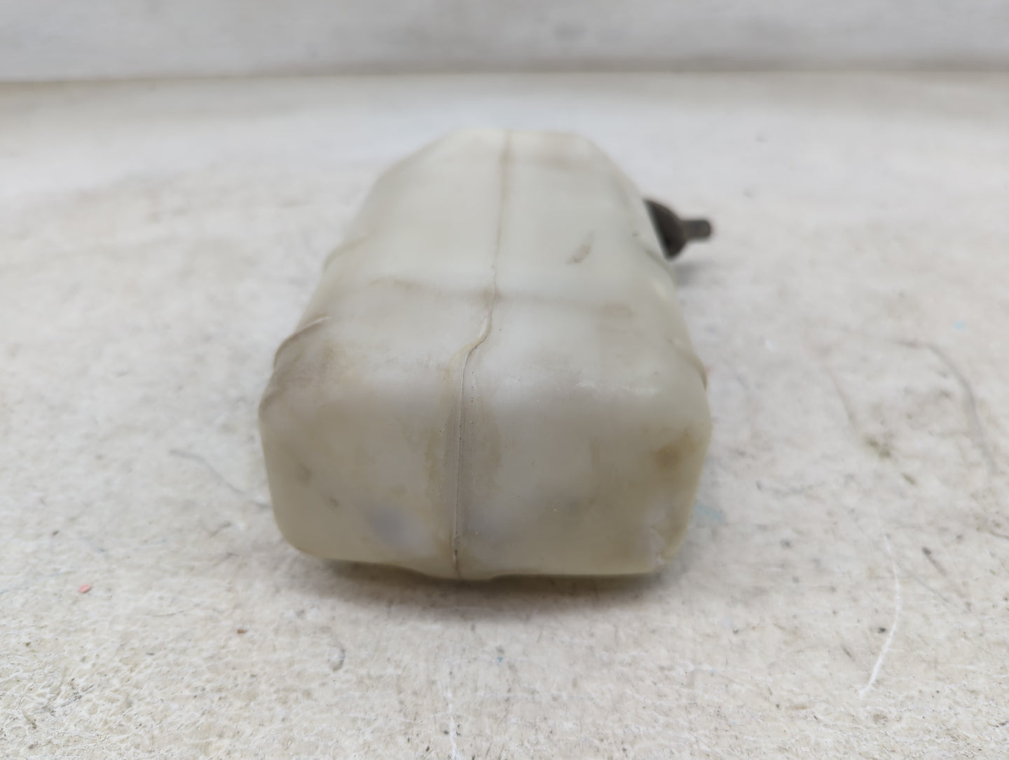 2001 Honda Accord Windshield Washer Fluid Reservoir Bottle Oem - Oemusedautoparts1.com