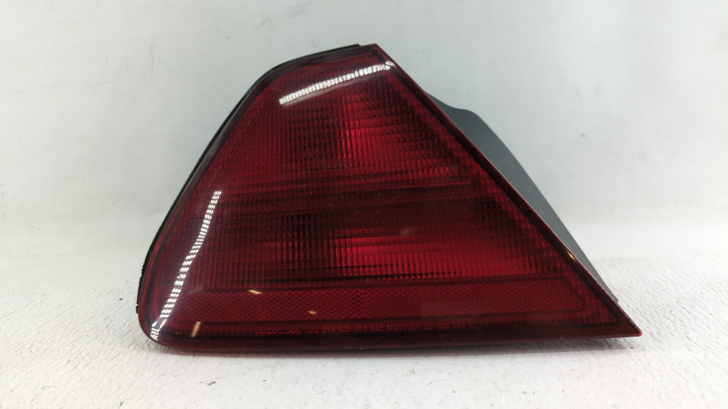 1998-2002 Honda Accord Tail Light Assembly Driver Left OEM Fits Fits 1998 1999 2000 2001 2002 OEM Used Auto Parts - Oemuseda