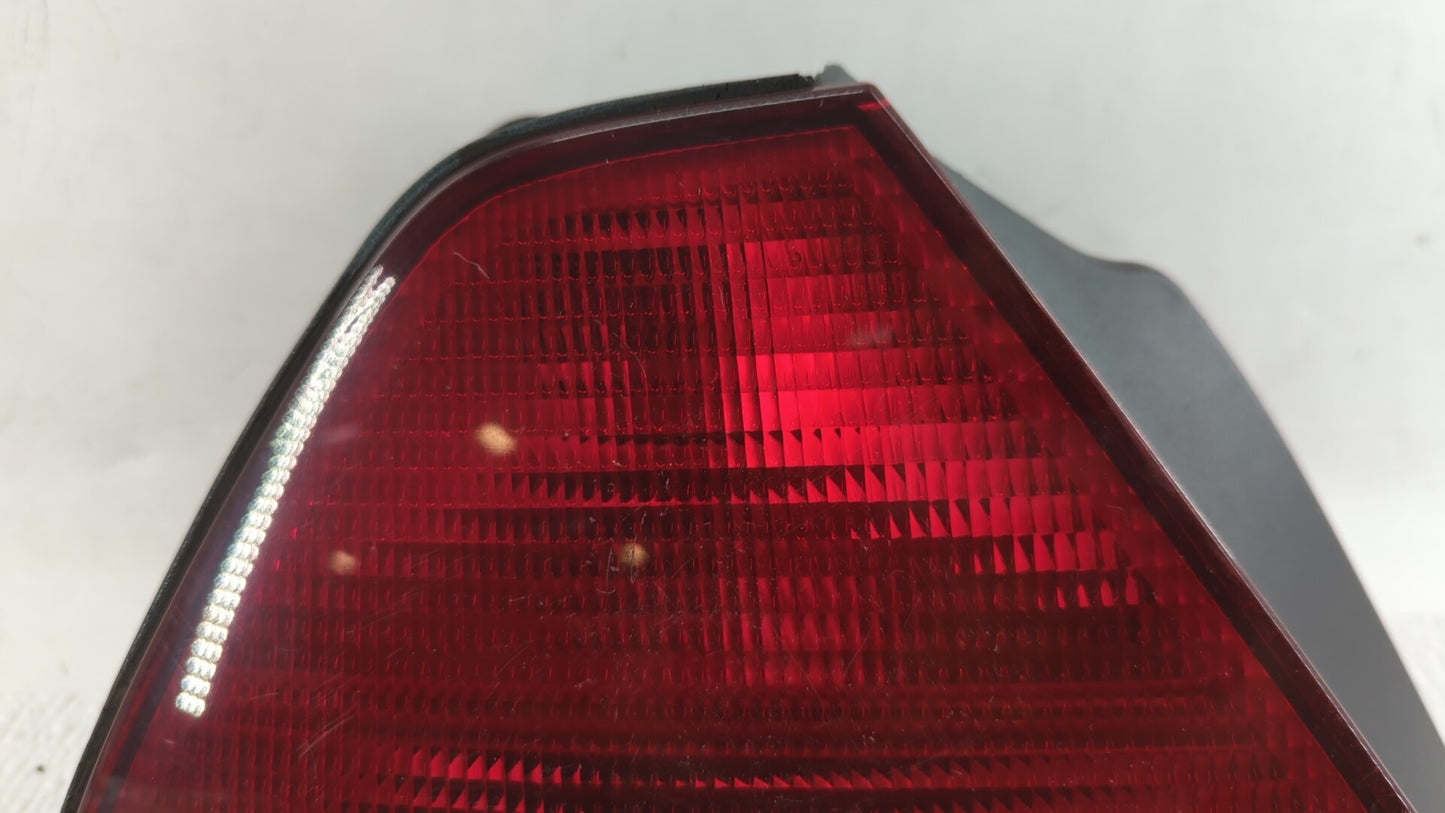 1998-2002 Honda Accord Tail Light Assembly Driver Left OEM Fits Fits 1998 1999 2000 2001 2002 OEM Used Auto Parts - Oemuseda