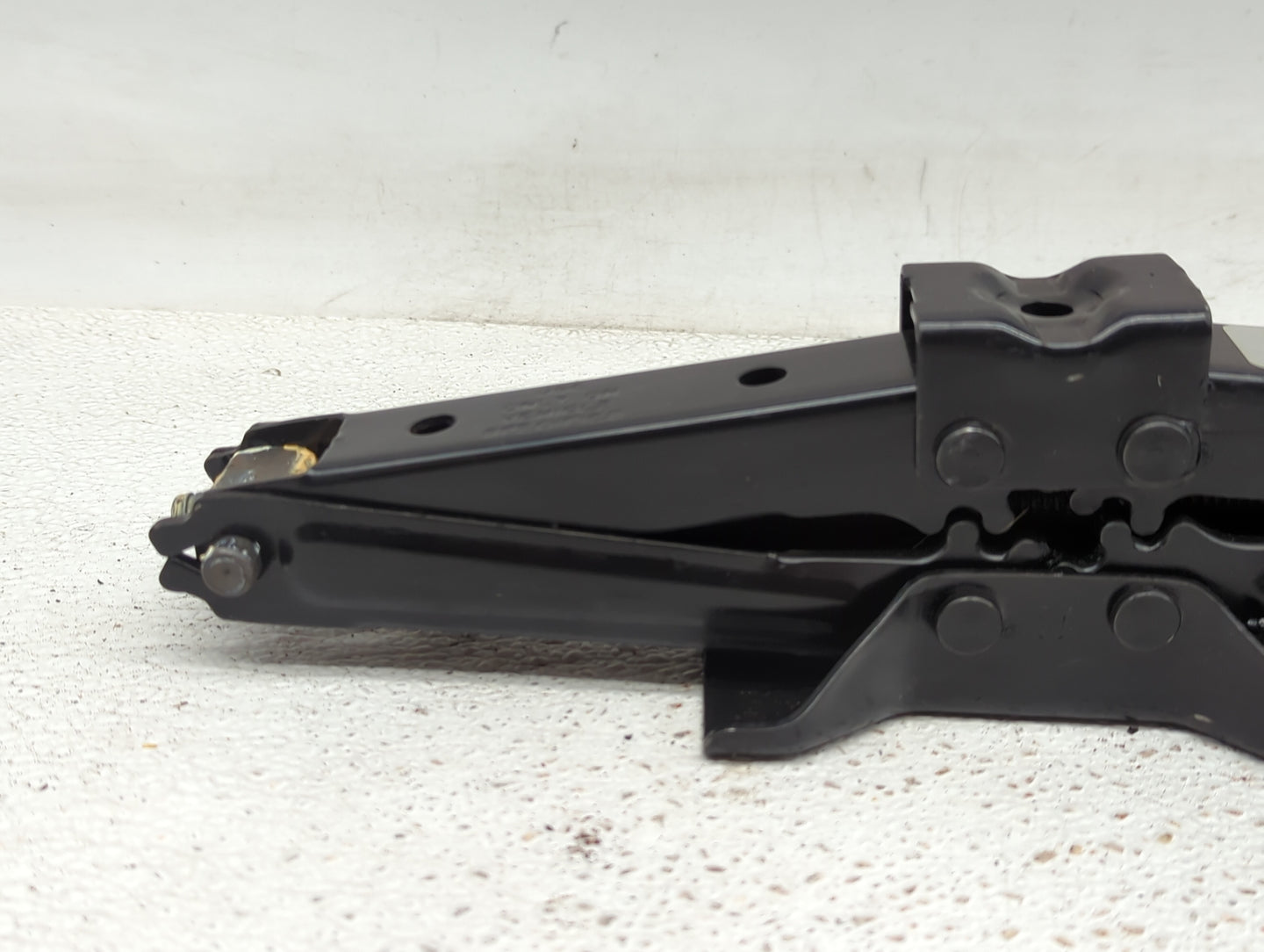 2001 Honda Accord Spare Scissor Car Jack Black - Oemusedautoparts1.com