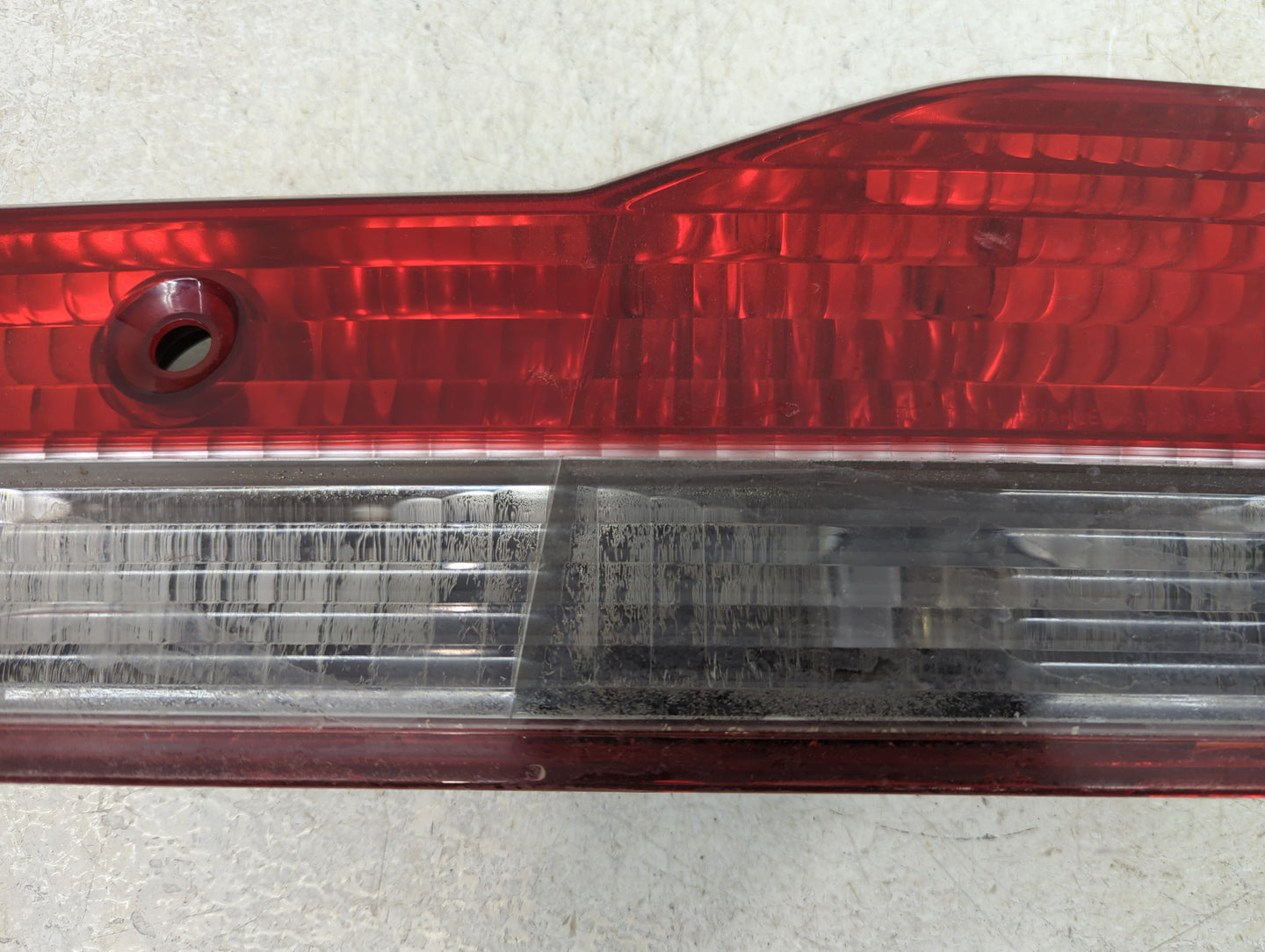 2001-2002 Honda Accord Passenger Right Side Deck Lid Mounted Tail Light - Oemusedautoparts1.com