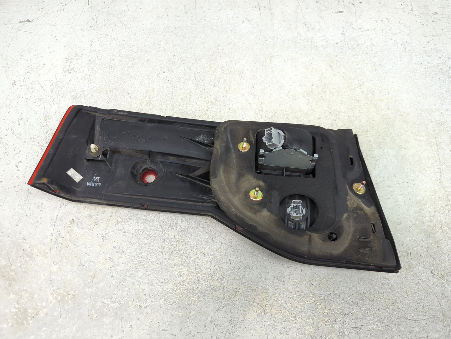 2001-2002 Honda Accord Passenger Right Side Deck Lid Mounted Tail Light - Oemusedautoparts1.com