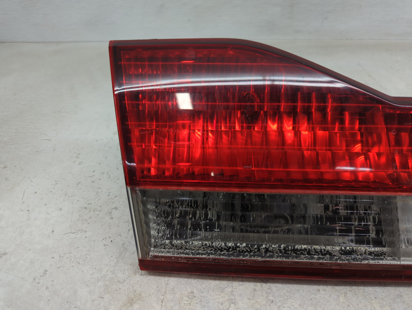 2001-2002 Honda Accord Driver Left Side Deck Lid Mounted Tail Light - Oemusedautoparts1.com