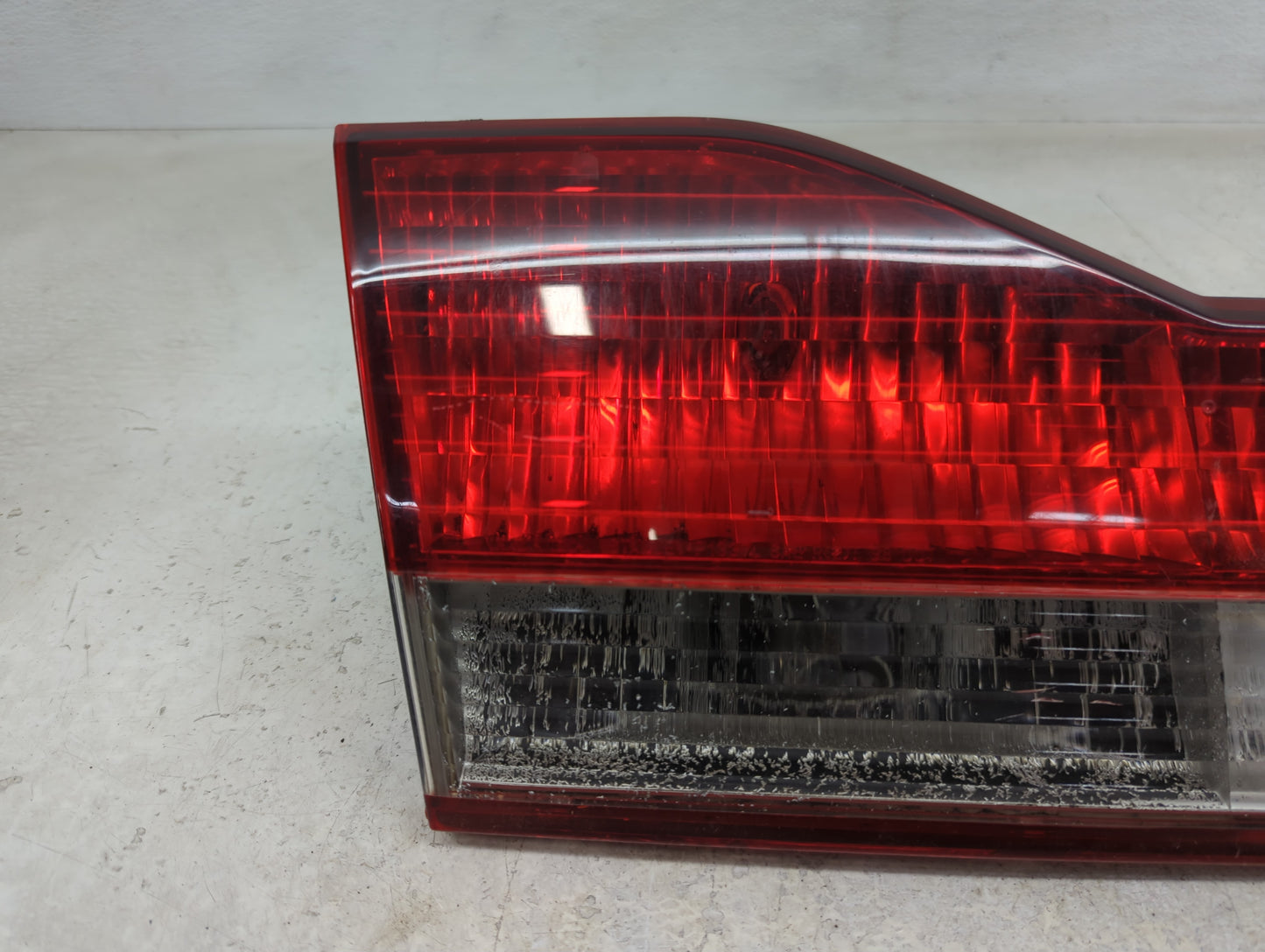 2001-2002 Honda Accord Driver Left Side Deck Lid Mounted Tail Light - Oemusedautoparts1.com