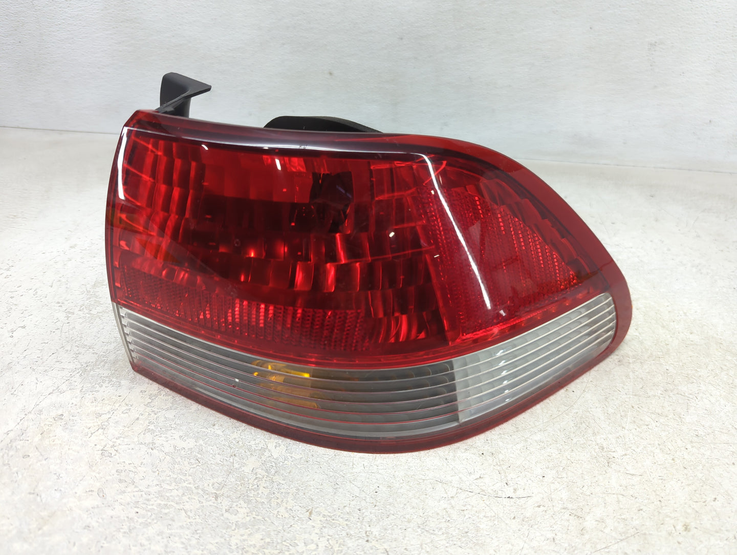 2001-2002 Honda Accord Tail Light Assembly Passenger Right OEM Fits Fits 2001 2002 OEM Used Auto Parts - Oemusedautoparts1.c