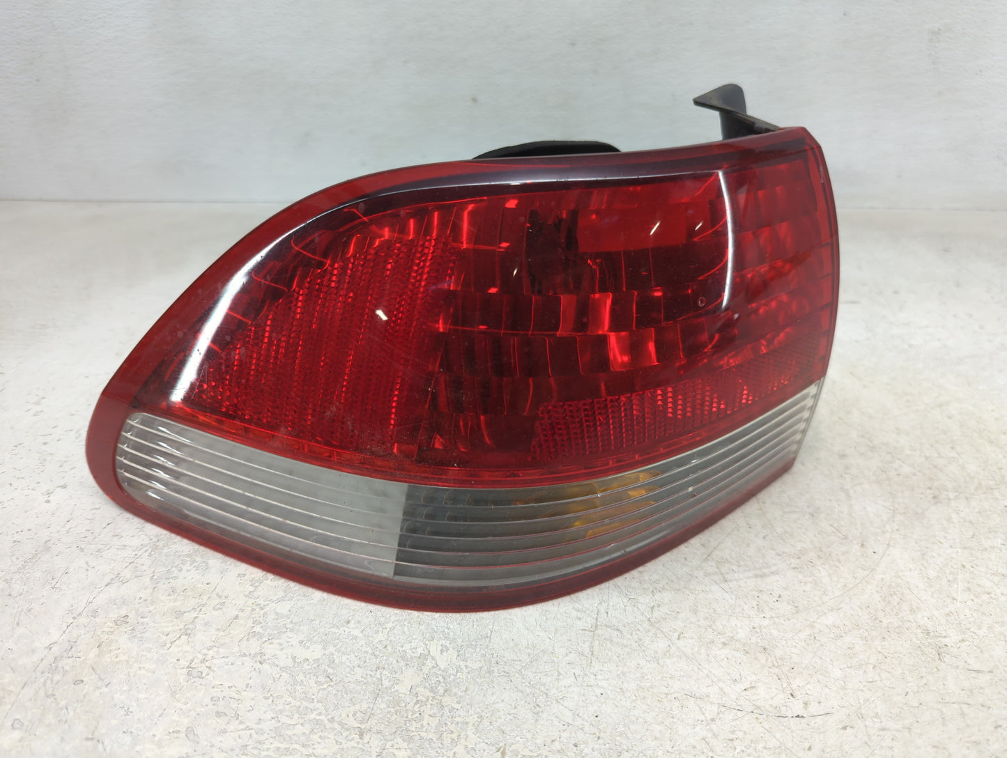 2001-2002 Honda Accord Tail Light Assembly Driver Left OEM Fits Fits 2001 2002 OEM Used Auto Parts - Oemusedautoparts1.com
