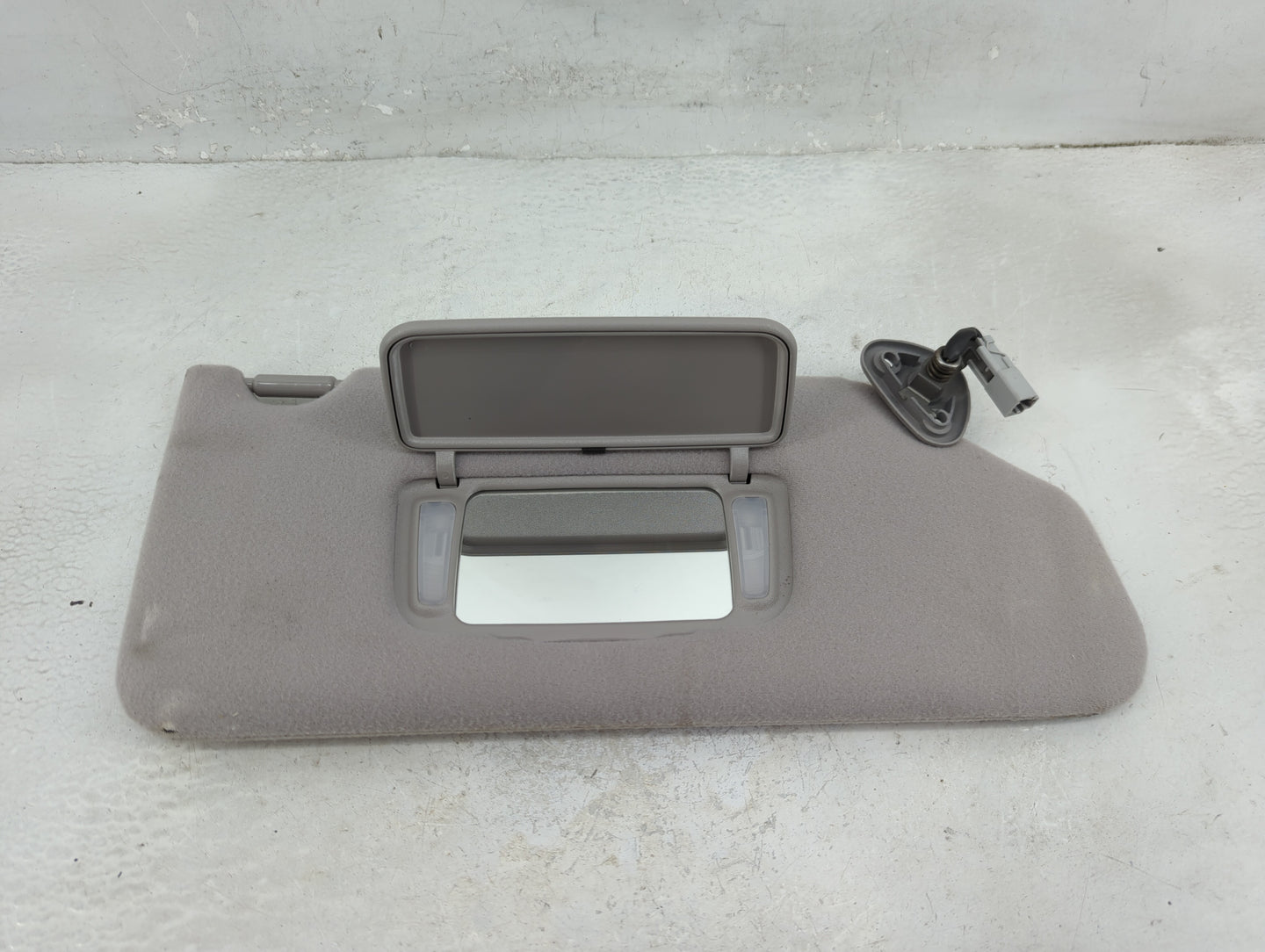1998-2002 Honda Accord Sun Visor Shade Replacement Passenger Right Mirror Fits Fits 1998 1999 2000 2001 2002 OEM Used Auto P