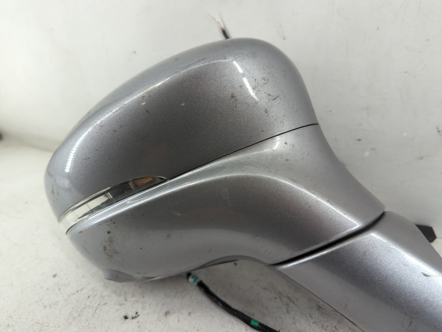 2001-2005 Honda Civic Passenger Side View Mirror - Right Door Mirror OEM Used - Oemusedautoparts1.com