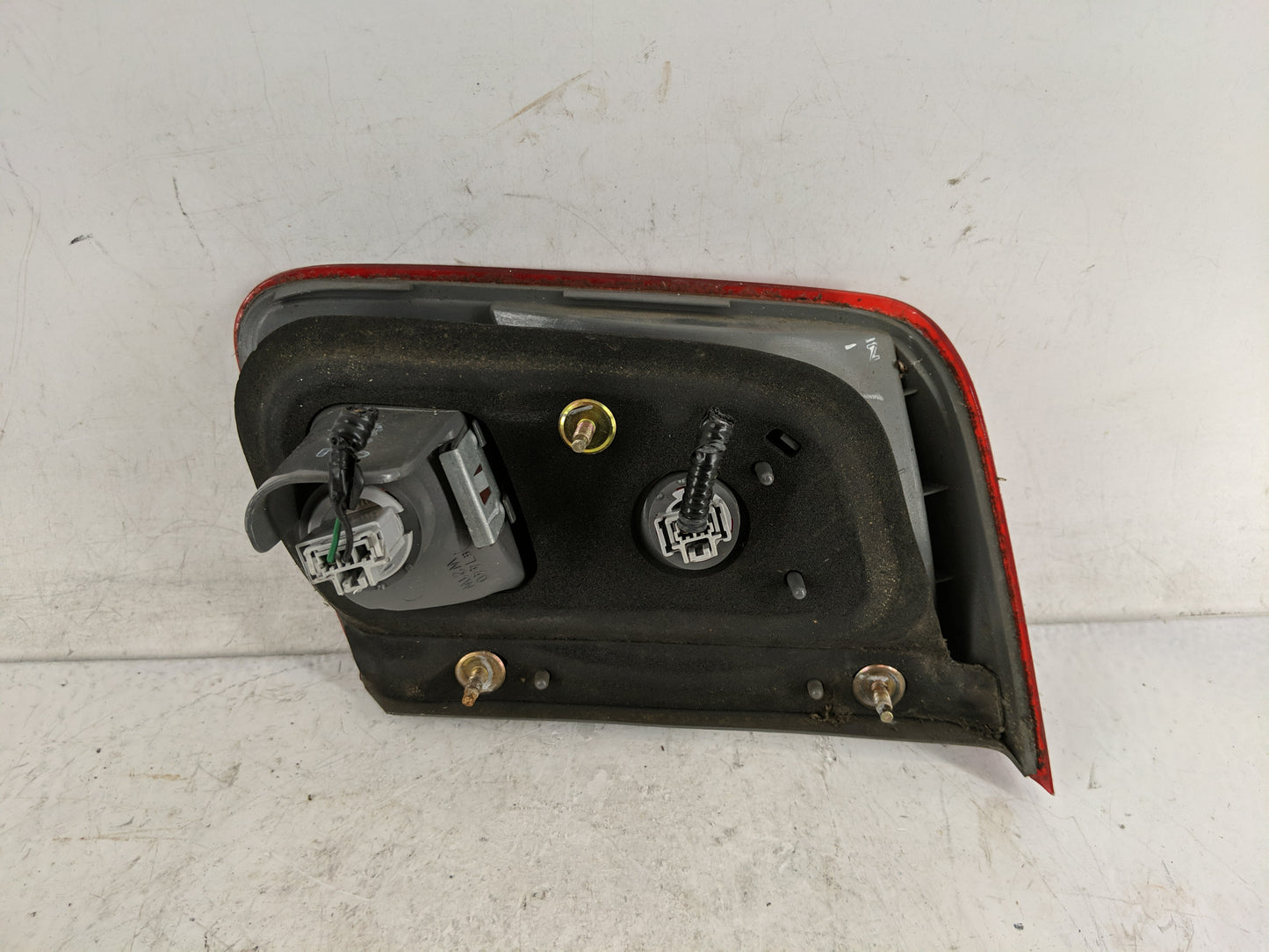 2001-2002 Honda Civic Tail Light Assembly Driver Left OEM Fits Fits 2001 2002 OEM Used Auto Parts - Oemusedautoparts1.com