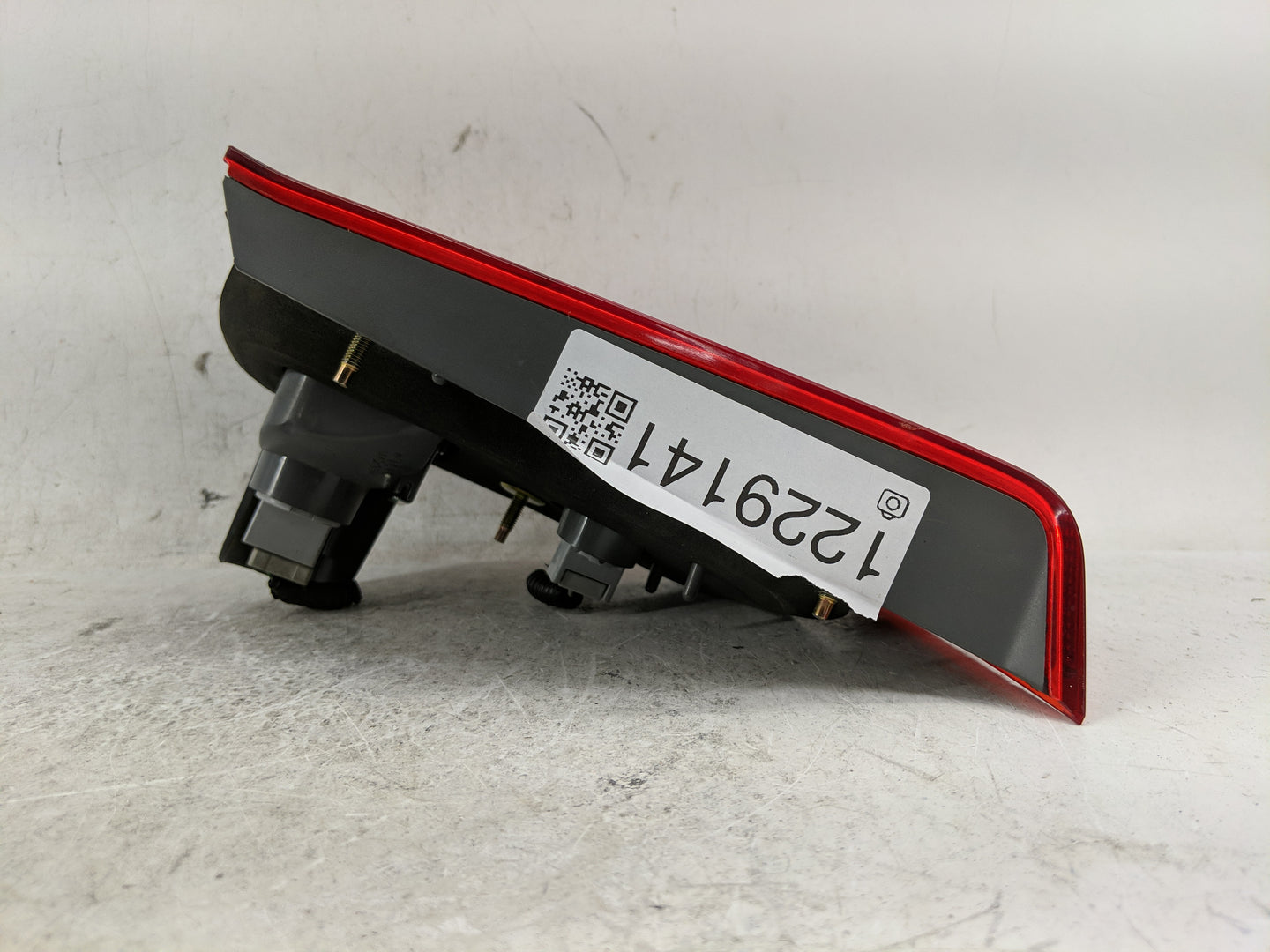 2001 Honda Civic Tail Light Assembly Passenger Right OEM Fits OEM Used Auto Parts - Oemusedautoparts1.com