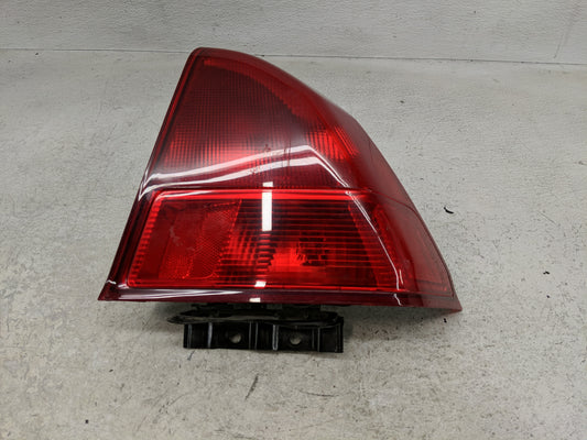 2001-2002 Honda Civic Tail Light Assembly Passenger Right OEM Fits Fits 2001 2002 2003 OEM Used Auto Parts - Oemusedautopart