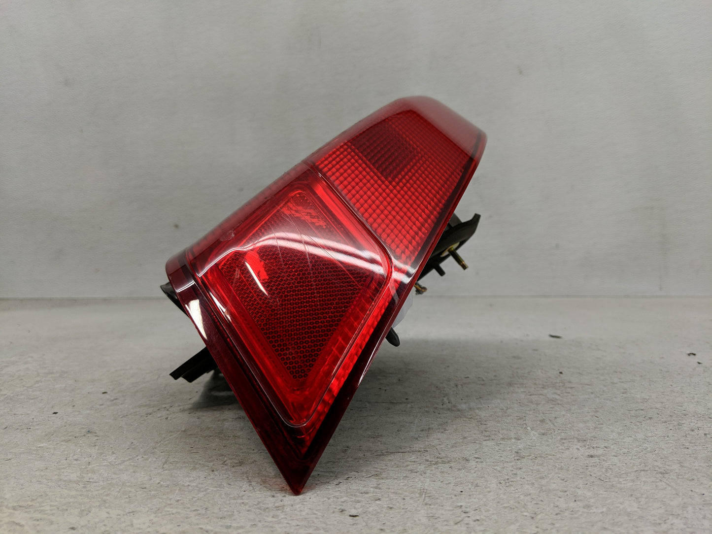 2001-2002 Honda Civic Tail Light Assembly Passenger Right OEM Fits Fits 2001 2002 2003 OEM Used Auto Parts - Oemusedautopart