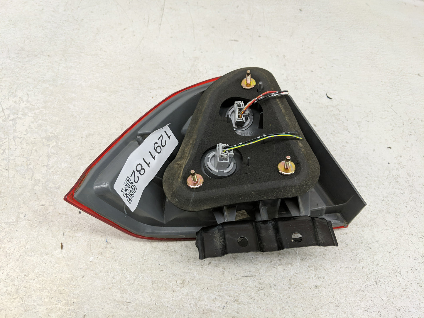 2001-2002 Honda Civic Tail Light Assembly Passenger Right OEM Fits Fits 2001 2002 2003 OEM Used Auto Parts - Oemusedautopart