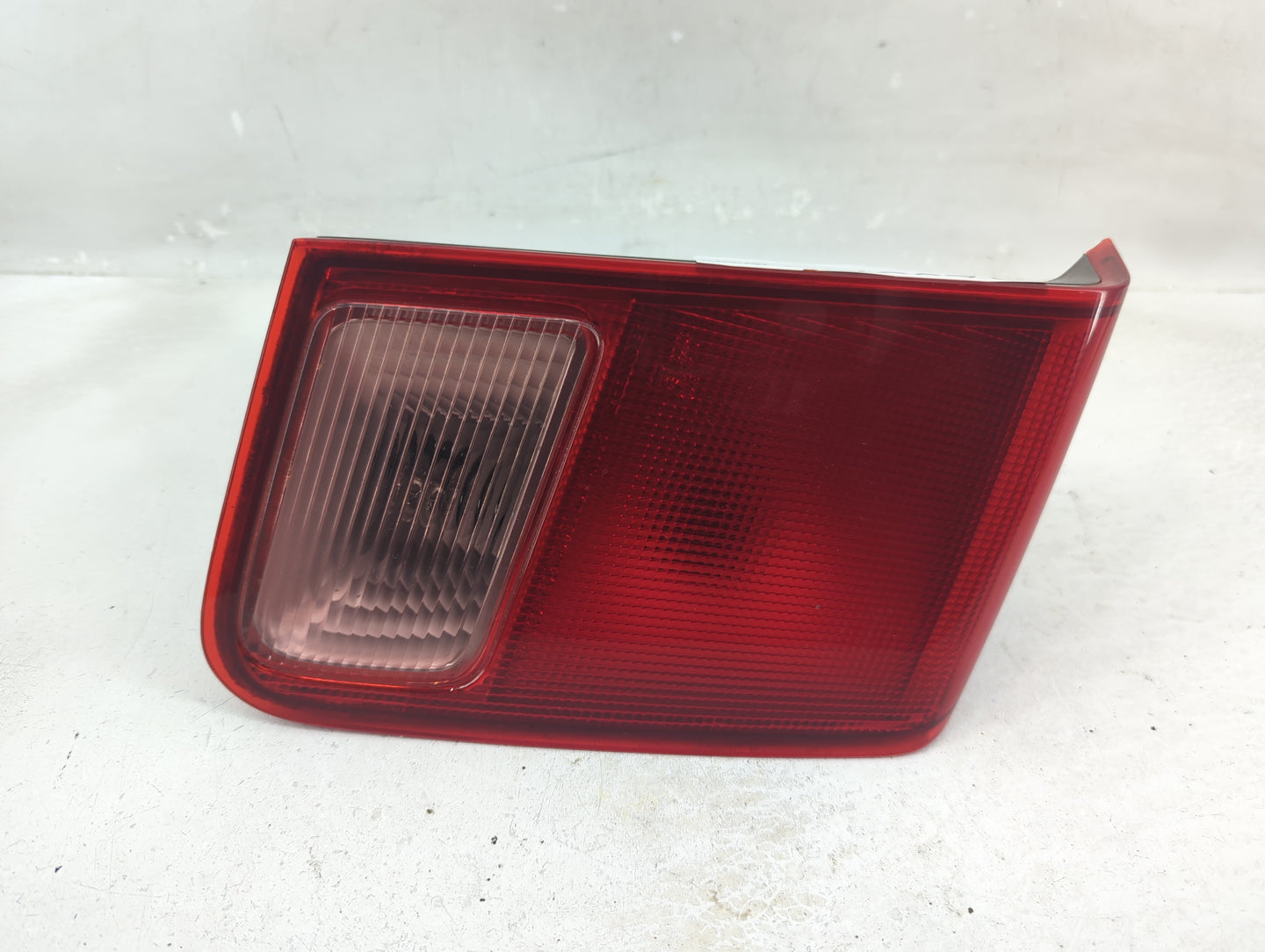2001-2002 Honda Civic Tail Light Assembly Driver Left OEM Fits Fits 2001 2002 OEM Used Auto Parts - Oemusedautoparts1.com