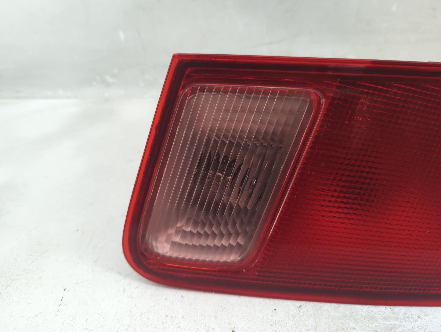 2001-2002 Honda Civic Tail Light Assembly Driver Left OEM Fits Fits 2001 2002 OEM Used Auto Parts - Oemusedautoparts1.com