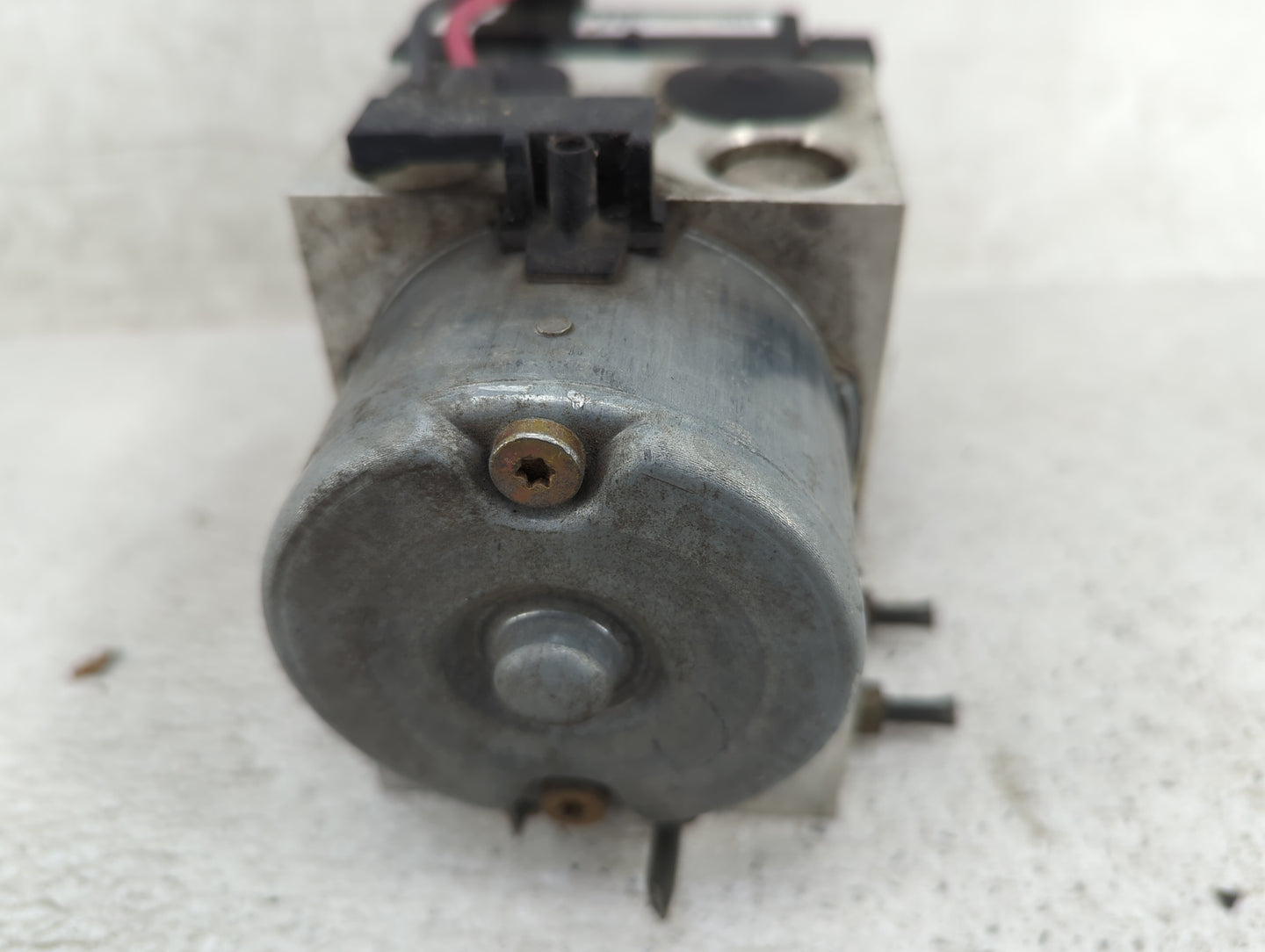 2001-2002 Honda Civic ABS Pump Control Module Replacement P/N:0 265 216 823 Fits Fits 2001 2002 OEM Used Auto Parts - Oemuse